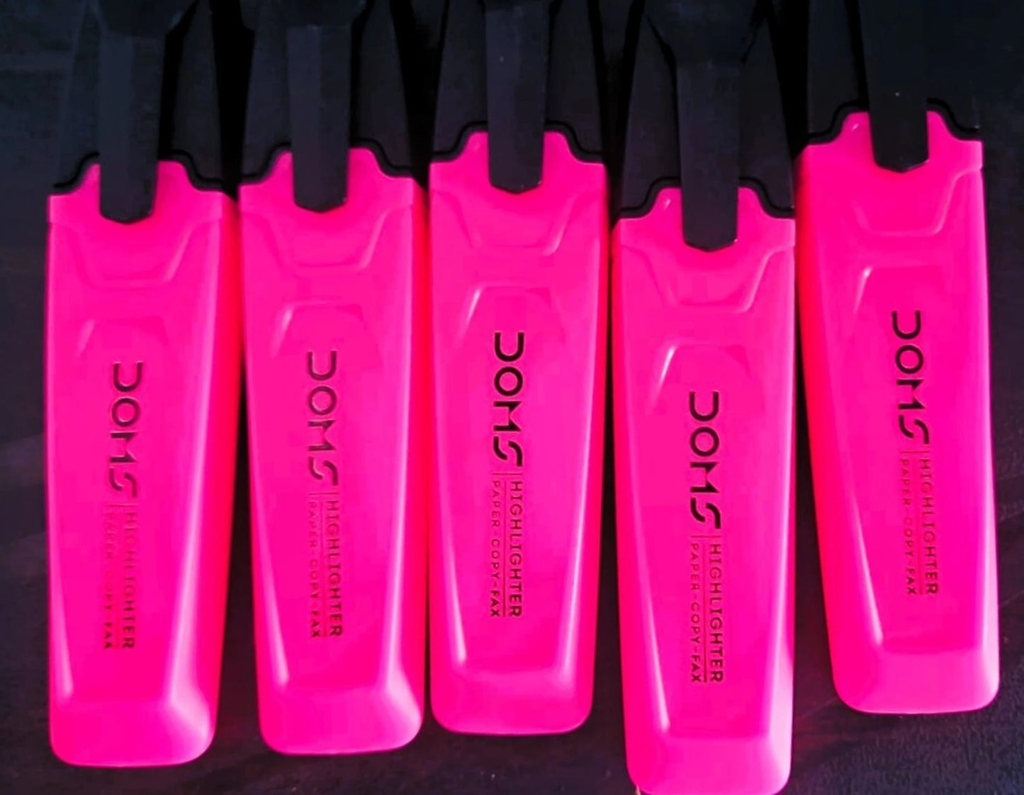 DOMS NEON HIGHLIGHTER PEN 5 SHADES PINK (PLASTIC CASE)